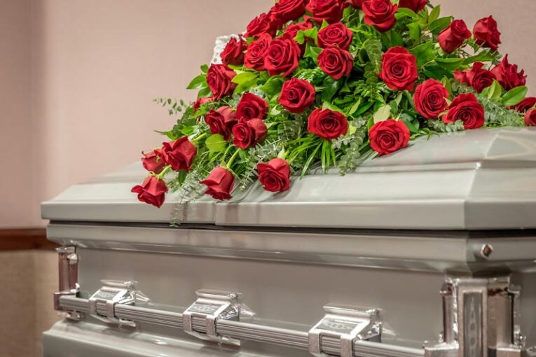 5-smart-ways-to-pay-for-your-funeral-that-won-t-leave-your-family-to